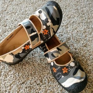 Keen Floral/Camo Mary Janes